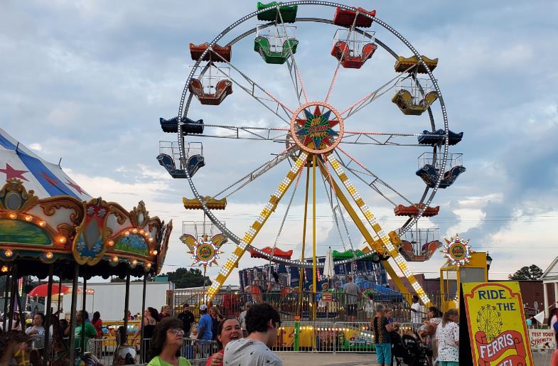 View 50-foot Gondola Ferris Wheel Rental on 50-foot Ferris Wheel Rental 50-foot Gondola Ferris Wheel Rental on 50-foot Ferris Wheel Rental